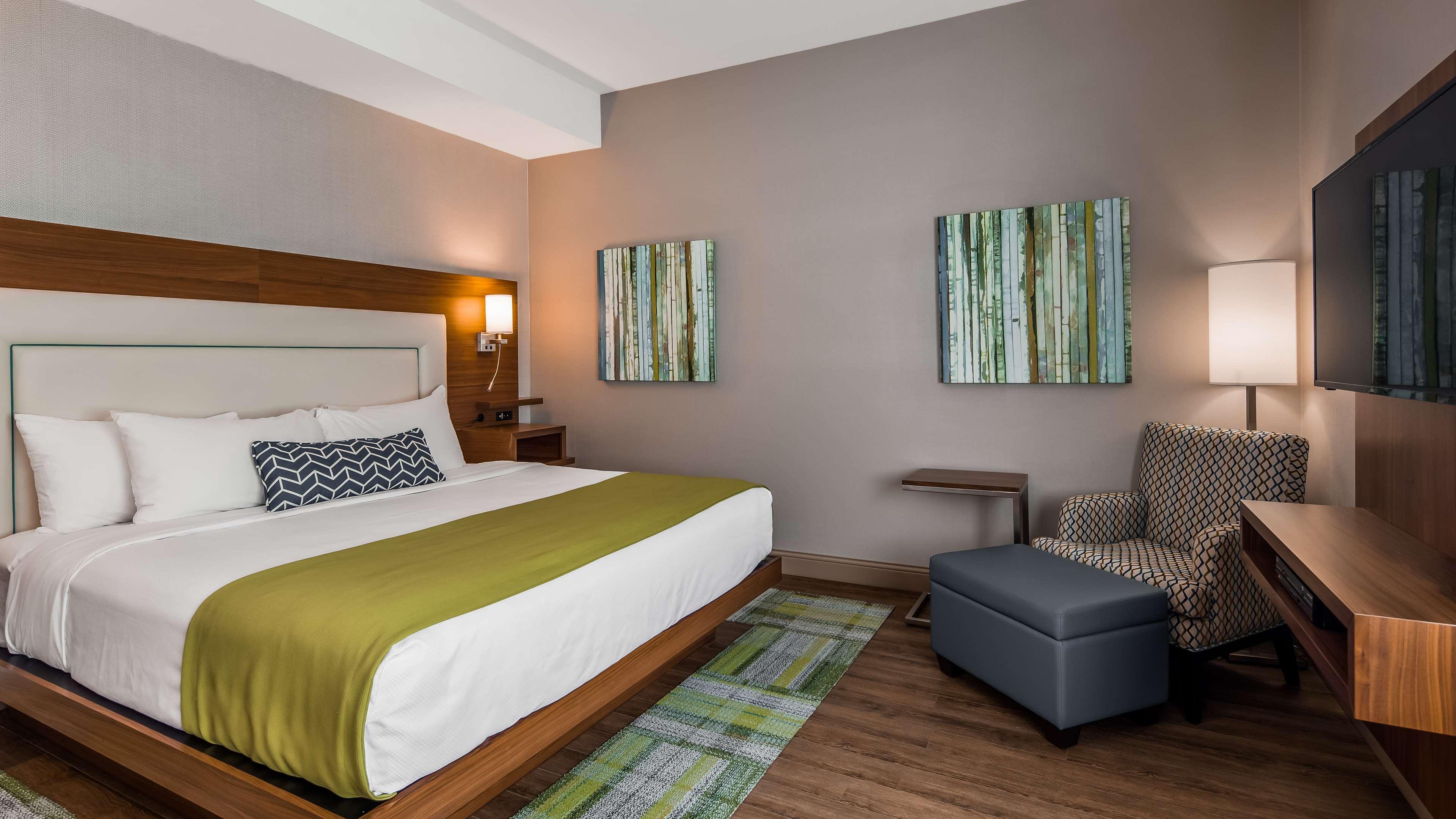 Best Western Plus Mont-Laurier Exterior foto