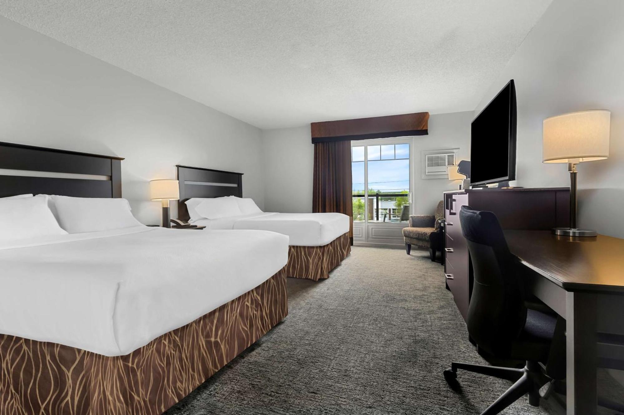 Best Western Plus Mont-Laurier Exterior foto
