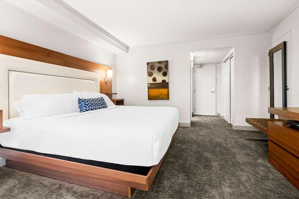 Best Western Plus Mont-Laurier Quarto foto