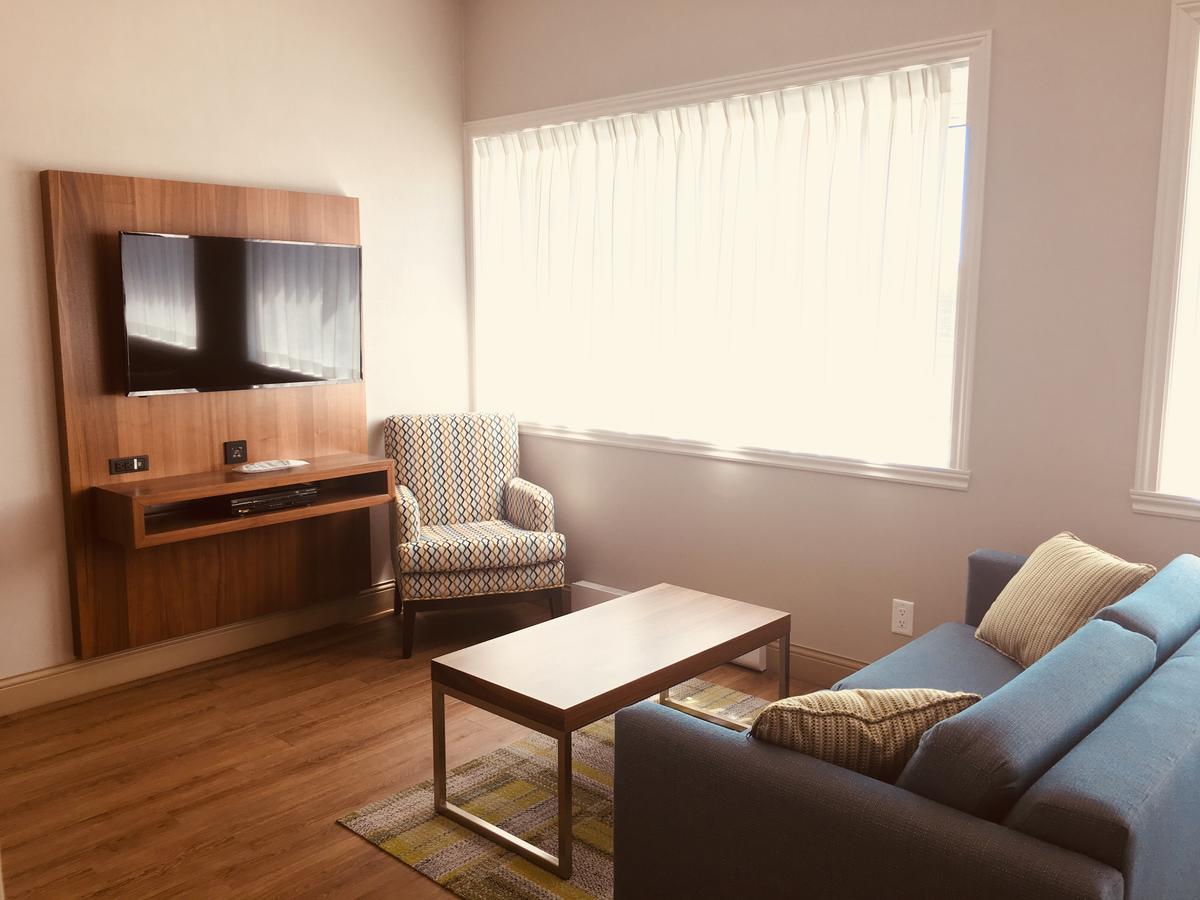 Best Western Plus Mont-Laurier Exterior foto